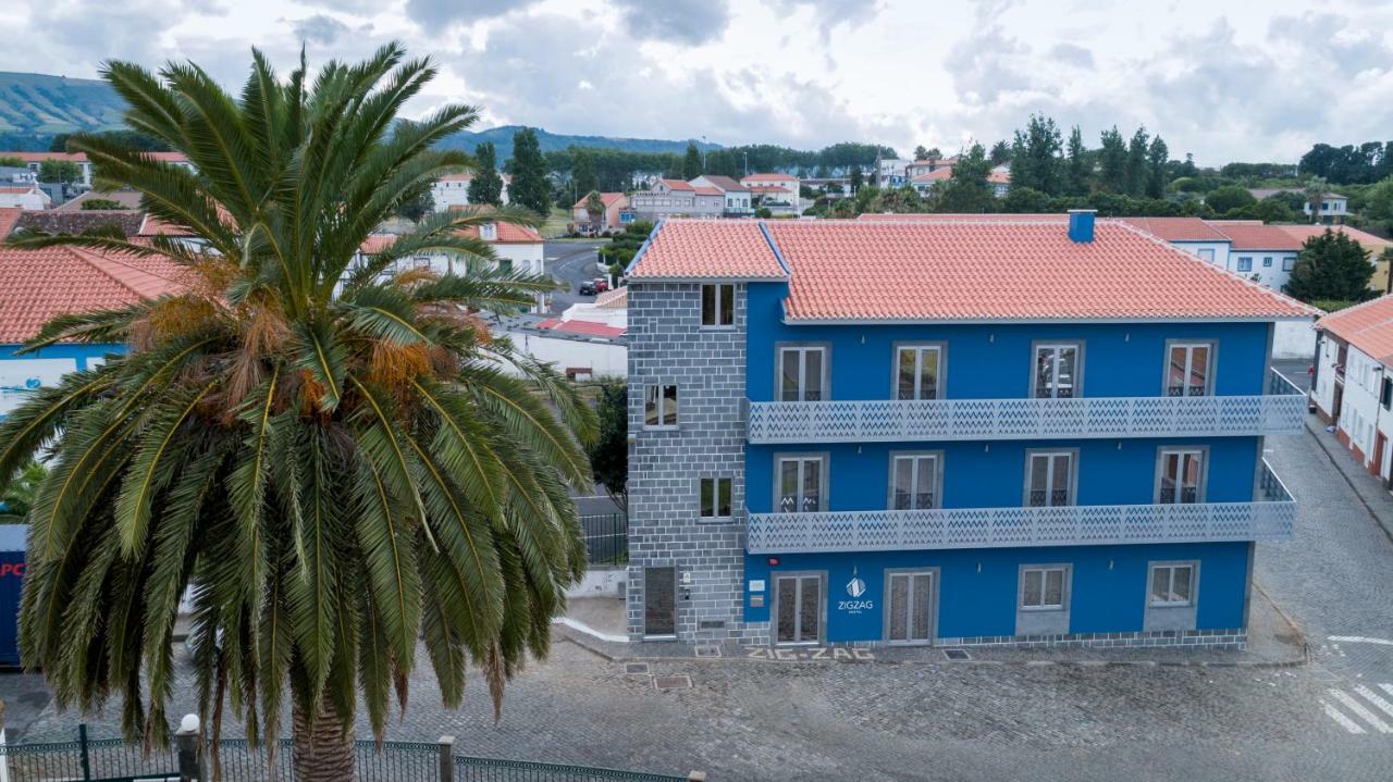 Zigzag Hostel Praia da Vitoria Exterior photo